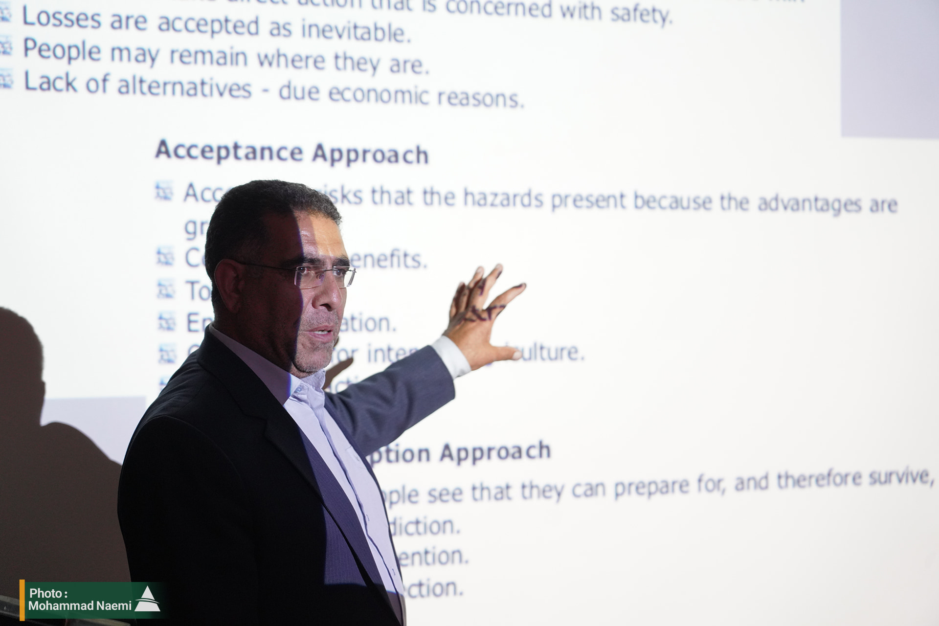 رویداد آموزشی بررسی مخاطرات طبیعی در ژئوپارک جهانی یونسکو ارس برگزار شد. 