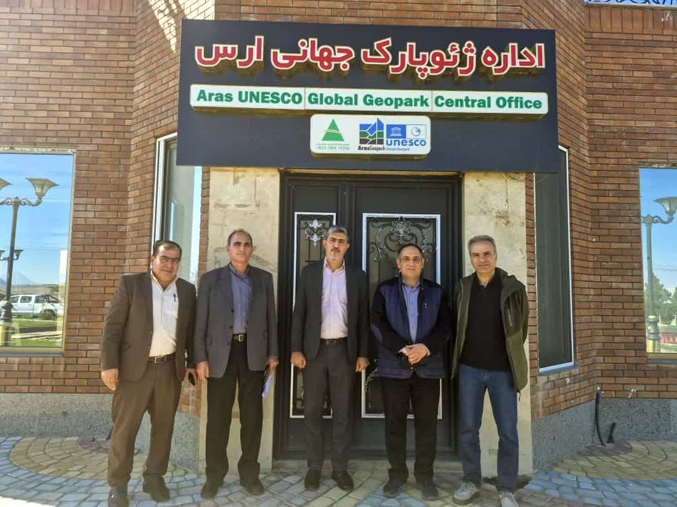 حضور معاون اداره کل حفاظت محیط‌زیست استان آذربایجان شرقی در ژئوپارک جهانی یونسکو ارس
